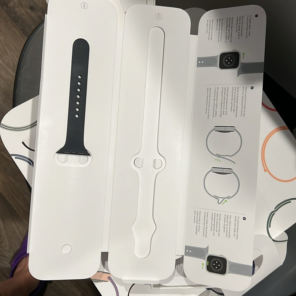 Apple Watch - Picture 3 of 4